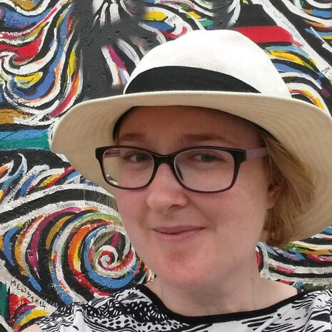 Elle ๐ฆ๐บ Shack Attack